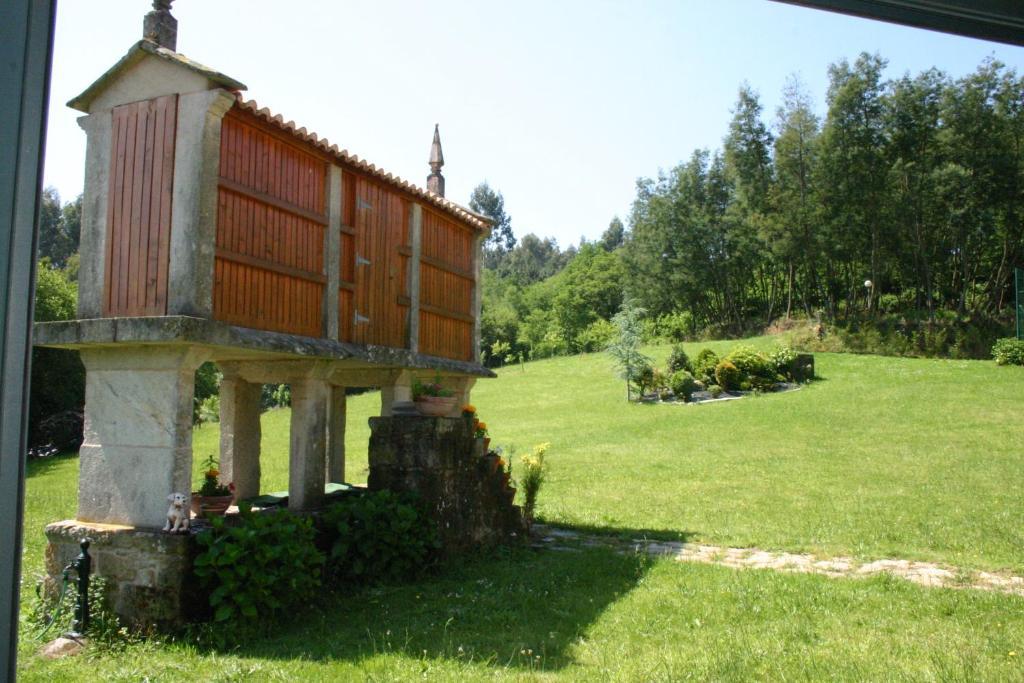 Gasthaus Casa Rural A Mimoseira A Estrada Exterior foto